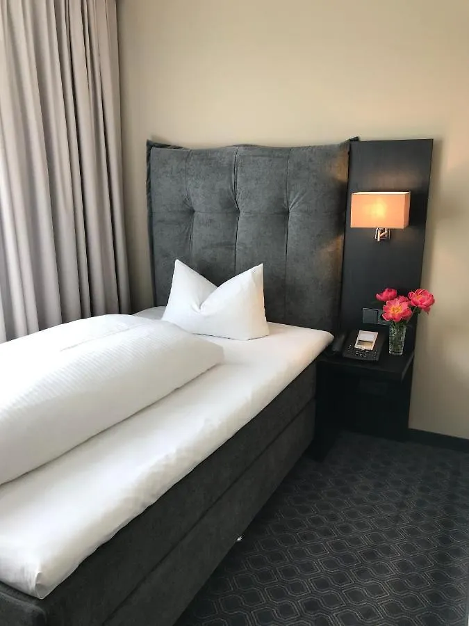 Ross Hotel Stuttgart