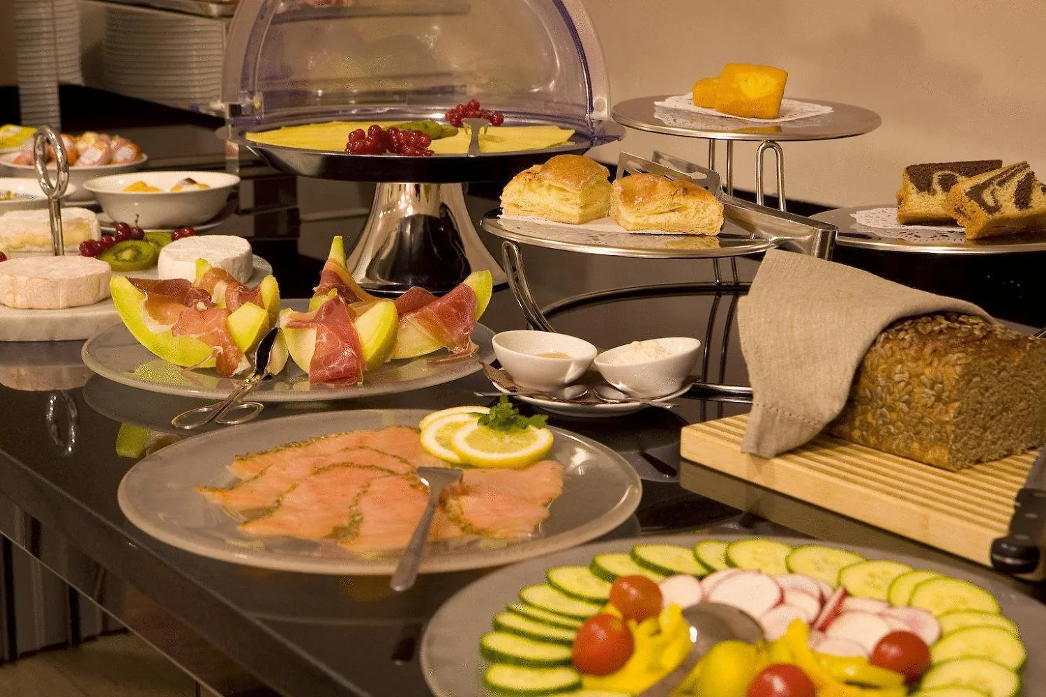 Ross Hotel Stuttgart 3*,